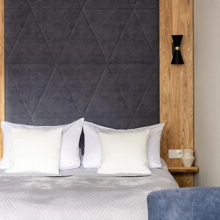 Bel-ami Bed & Breakfast 3*