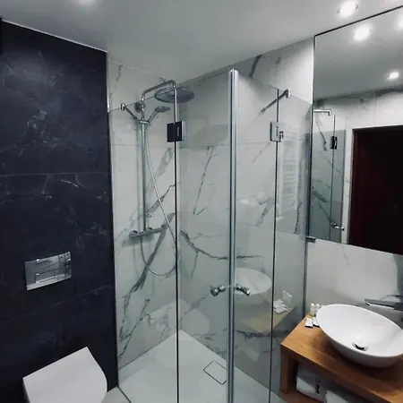 Alojamento de Acomodação e Pequeno-almoço Bel-ami