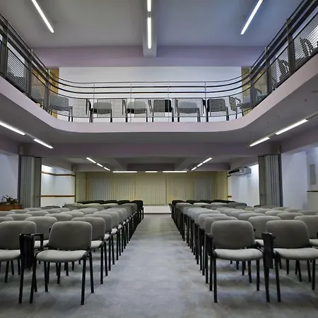 贝尔阿米 住宿加早餐酒店